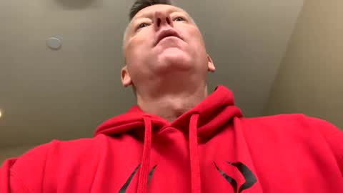 love2lickuoff online show from February 1, 8:47 pm