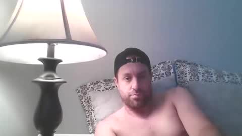 love2show21 online show from December 17, 6:36 pm