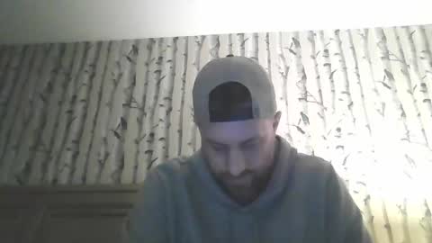 Snapshot of love2show21 chatting on December 22, 12:51 am love2show21 online show from December 22, 12:51 am