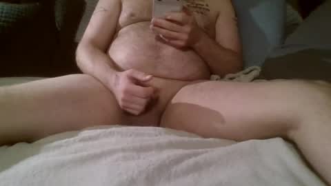 Snapshot of love2stroke2023 chatting on May 12, 8:22 am Love2stroke online show from May 12, 8:22 am