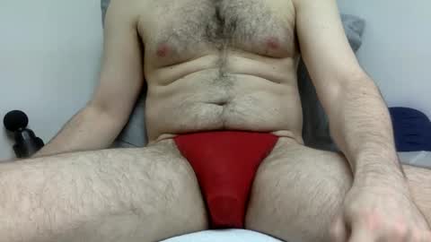 Snapshot of love_a_big_booty chatting on February 15, 3:52 am love_a_big_booty online show from February 15, 3:52 am