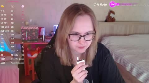 Snapshot of love_agatha chatting on April 3, 9:07 am Agatha online show from April 3, 9:07 am