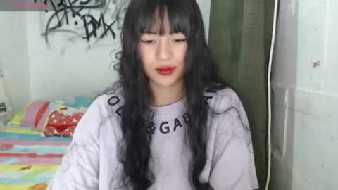 ashly online show from August 3, 9:18 pm