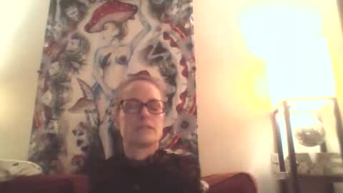 love_blooms online show from March 17, 6:06 am