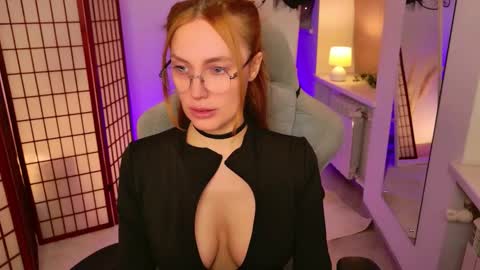 Snapshot of love_call chatting on November 4, 5:06 am love_call online show from November 4, 5:06 am