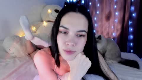 Snapshot of love_coin chatting on January 8, 11:41 pm Love is name - I want to be your hobby General of hearts troops online show from January 8, 11:41 pm