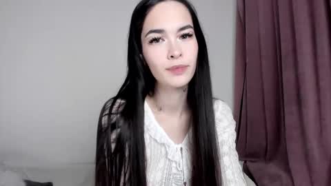 Snapshot of love_coin chatting on December 13, 10:15 pm Love is name - I want to be your hobby General of hearts troops online show from December 13, 10:15 pm