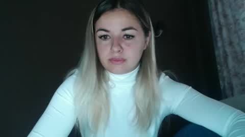 Megane online show from November 4, 8:13 am