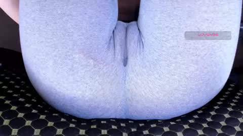 Snapshot of love_hard_kiru chatting on June 20, 7:33 am Kira online show from June 20, 7:33 am