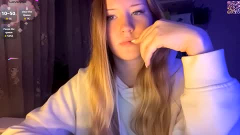 Megan online show from February 6, 5:27 pm