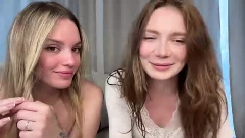 Snapshot of love_machine_ chatting on June 13, 12:47 pm Sofi online show from June 13, 12:47 pm