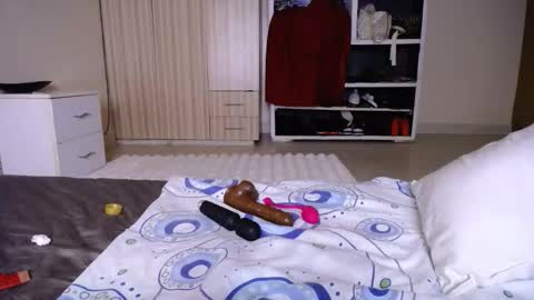 niahh online show from November 27, 2:02 am