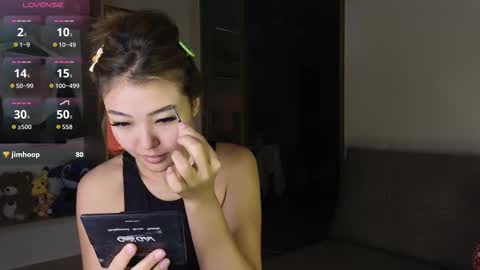 Snapshot of love_peace_here chatting on October 4, 1:25 am hi its me online show from October 4, 1:25 am