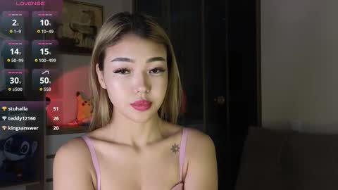 Snapshot of love_peace_here chatting on October 9, 2:09 am hi its me online show from October 9, 2:09 am