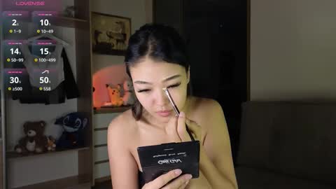 Snapshot of love_peace_here chatting on October 11, 1:38 am hi its me online show from October 11, 1:38 am