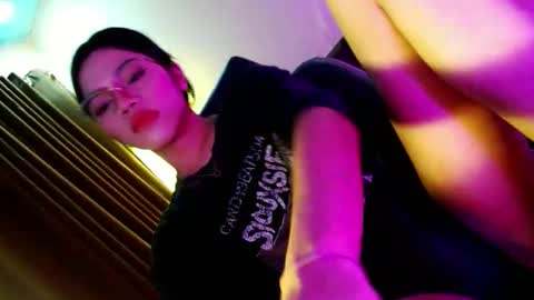 Seren online show from February 26, 4:11 am