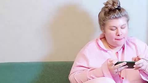 Ally online show from January 31, 12:51 pm