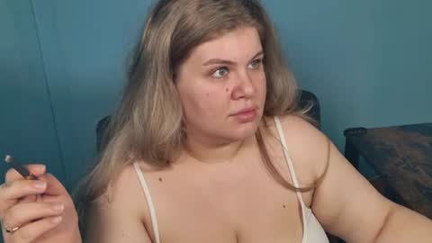 Snapshot of love_wiggy18 chatting on August 4, 6:05 am Ally online show from August 4, 6:05 am