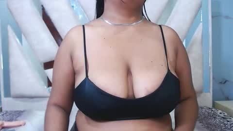 lovecandysweetcf online show from November 25, 12:32 am