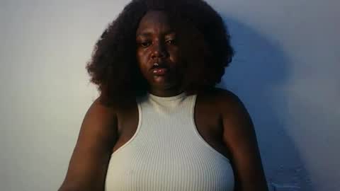 Snapshot of lovecumsluttie chatting on October 11, 6:50 pm mila online show from October 11, 6:50 pm