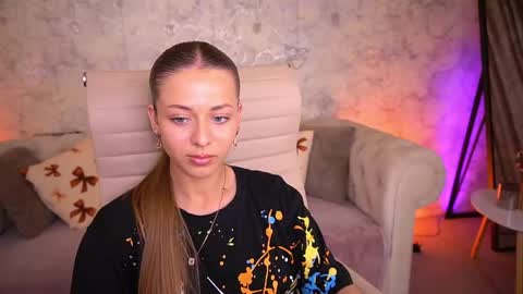 loveedove online show from May 5, 12:57 pm