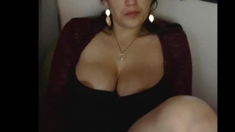 Snapshot of lovefuckingnsucking chatting on November 4, 8:46 am Ashley and Leon online show from November 4, 8:46 am