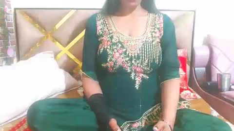 Divya online show from February 23, 11:11 am