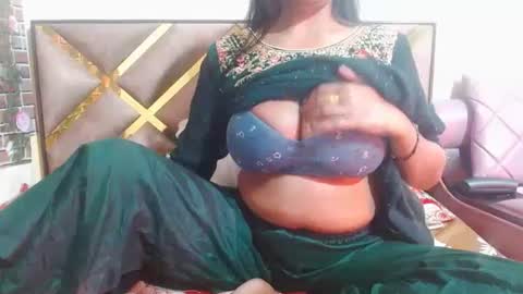 Divya online show from February 23, 2:46 pm