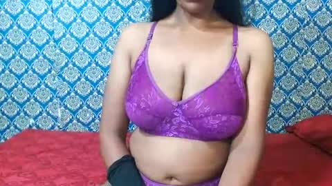Snapshot of lovefunnitya chatting on July 26, 8:54 am Divya online show from July 26, 8:54 am