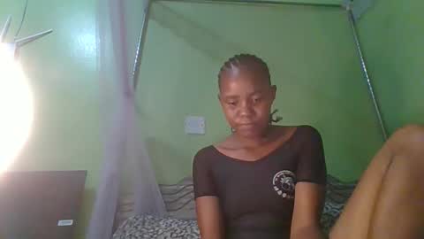 Snapshot of lovegal335 chatting on December 3, 9:46 pm lovegal335 online show from December 3, 9:46 pm