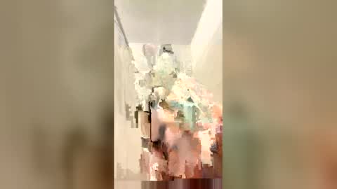 Snapshot of lovehurts282828 chatting on March 28, 1:16 am lovehurts282828 online show from March 28, 1:16 am