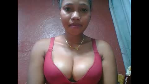 loveinlife750427 online show from October 21, 2:18 pm