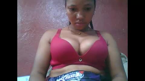 loveinlife750427 online show from January 12, 5:56 am