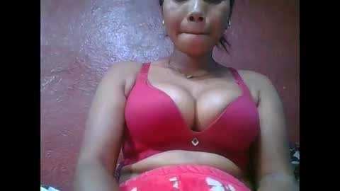 loveinlife750427 online show from January 18, 3:10 am