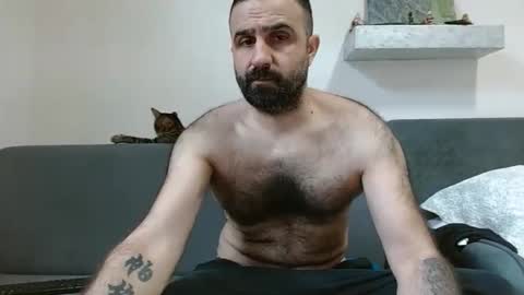 Snapshot of loveivat80 chatting on December 23, 8:12 am loveivat80 online show from December 23, 8:12 am