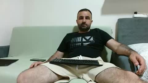 Snapshot of loveivat80 chatting on June 6, 6:23 pm loveivat80 online show from June 6, 6:23 pm