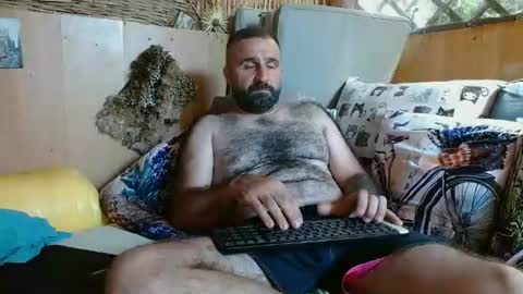 Snapshot of loveivat80 chatting on June 26, 2:32 pm loveivat80 online show from June 26, 2:32 pm