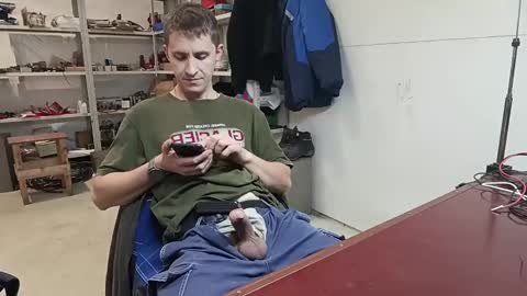 Snapshot of lovejimmi chatting on November 10, 6:34 am lovejimmi online show from November 10, 6:34 am