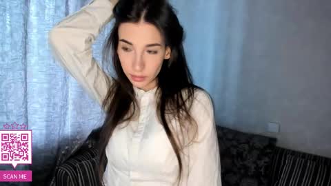 Lane online show from February 15, 11:19 am