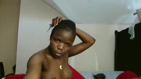 Snapshot of lovelent_shaz chatting on March 2, 7:15 am Shaz online show from March 2, 7:15 am