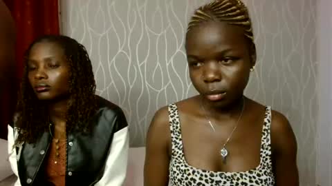 Snapshot of lovelent_shaz chatting on August 2, 7:23 pm Shaz online show from August 2, 7:23 pm