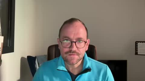 Snapshot of lovelick007 chatting on December 22, 11:44 am lovelick007 online show from December 22, 11:44 am