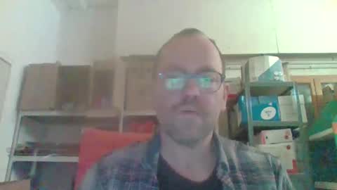 Snapshot of lovelick007 chatting on December 31, 4:35 pm lovelick007 online show from December 31, 4:35 pm