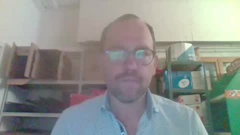 Snapshot of lovelick007 chatting on February 26, 9:21 am lovelick007 online show from February 26, 9:21 am