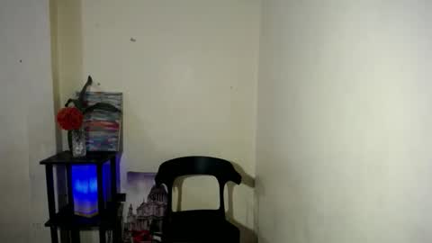 lovelily_xoxo online show from March 17, 12:48 am