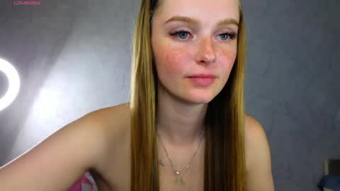 Molly online show from May 21, 8:05 pm