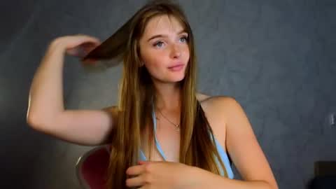 Molly online show from July 9, 4:22 pm