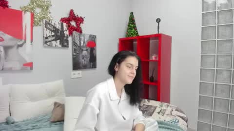 Snapshot of lovely__audrey chatting on December 14, 1:27 pm lovely__audrey online show from December 14, 1:27 pm