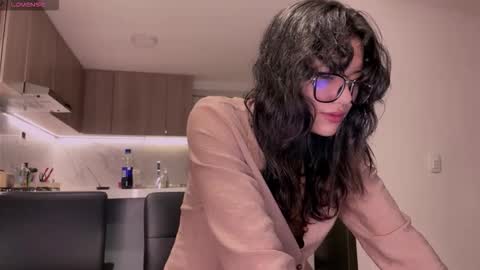 Snapshot of lovely_allys chatting on November 19, 10:54 pm Allyson 3 online show from November 19, 10:54 pm