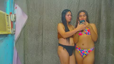 Snapshot of lovely_ayax chatting on November 10, 6:29 pm alexa alice jane daisy online show from November 10, 6:29 pm